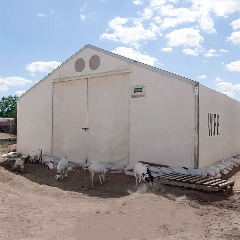IFRC/ICRC/WFP/IOM vakiopaloa hidastavat UV-suojatut 10 x 24 m:n teltan siirrettävät säilytysyksiköt (MSU)