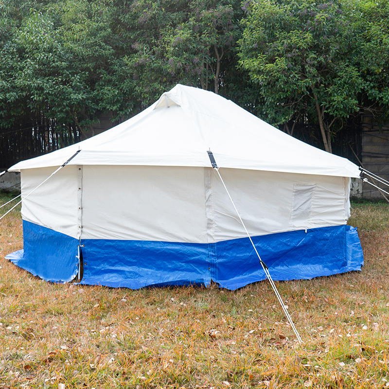 IFRC/ICRC Standard 5 hengen perheteltta sisävuorella