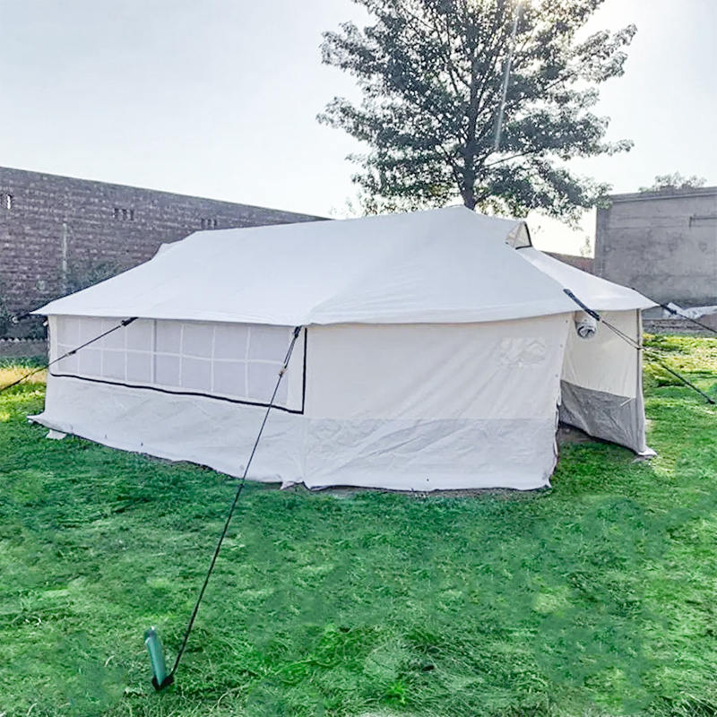 IFRC/ICRC Standard 5 hengen perheteltta sisävuorella