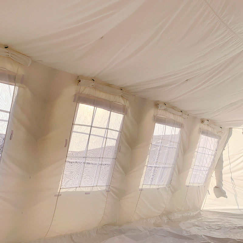 UNICEF Standard 42 m² monikäyttöinen palosuojattu Huggy-teltta