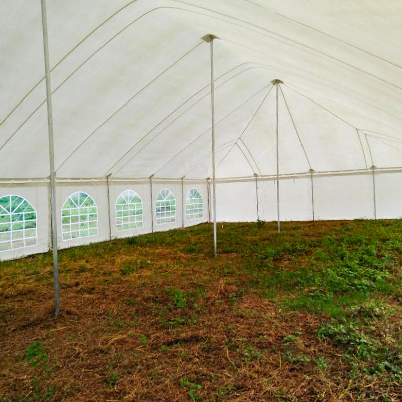 7x12m perinteinen PVC-tapahtumatankoteltta ikkunoilla