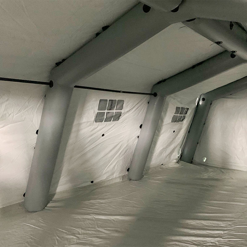 Matalapaineinen 5,6 x 7,55 m monikäyttöinen, keskinopeasti avautuva puhallettava teltta